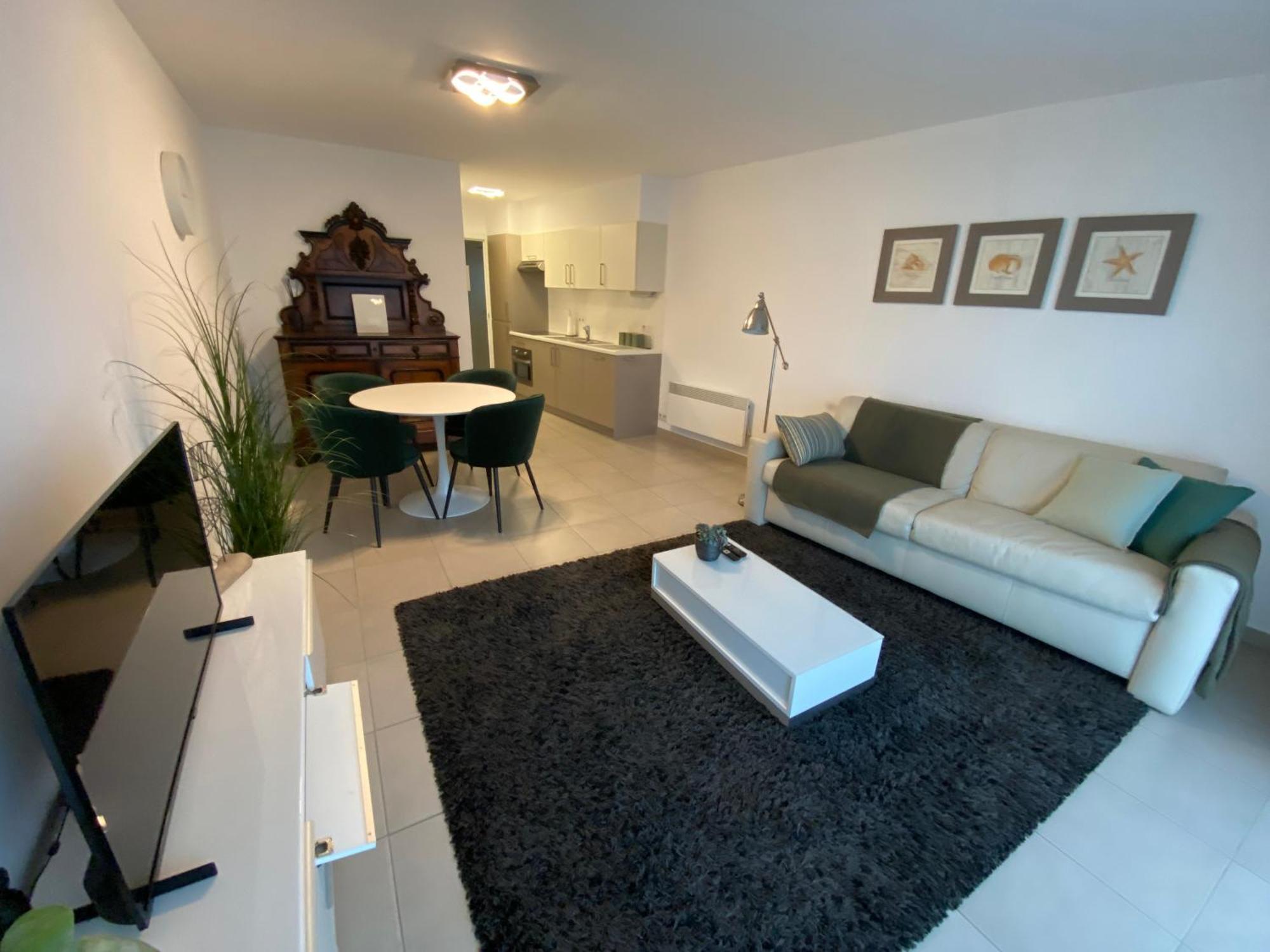 Gezellig Modern Appartement Met Optie Garagebox En In De Buurt Van Strand, Winkels En Restaurants Oostende Eksteriør billede